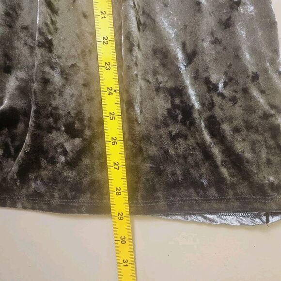 Style‎ & Co Velvet Top Blouse Floral Embroidery V-Neck Peplum L Boho Flowy Fairy - Picture 8 of 8